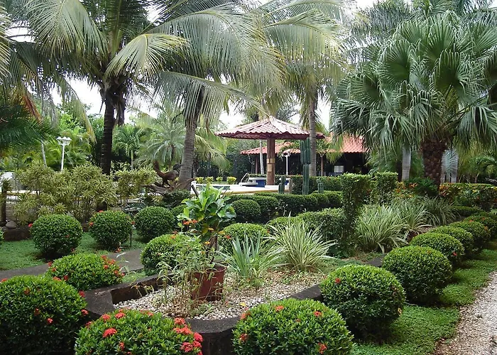 El Oasis De Guanacaste * Playa Avellana